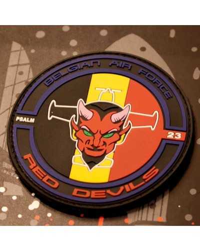 Gepersonaliseerde badges bestellen – Gids voor badgetypes, materialen en toepassingen